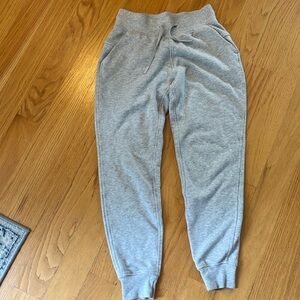 Lululemon Warm down Jogger size 2 light gray Heather LW5ASUS